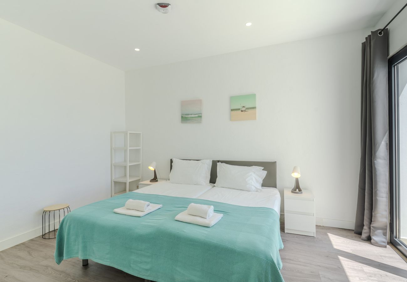 House in Albufeira - #285 Sea View Villa | Jacuzzi & Large Pool 