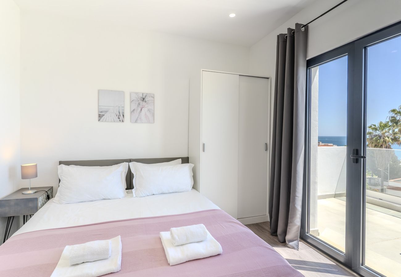 House in Albufeira - #285 Sea View Villa | Jacuzzi & Large Pool 