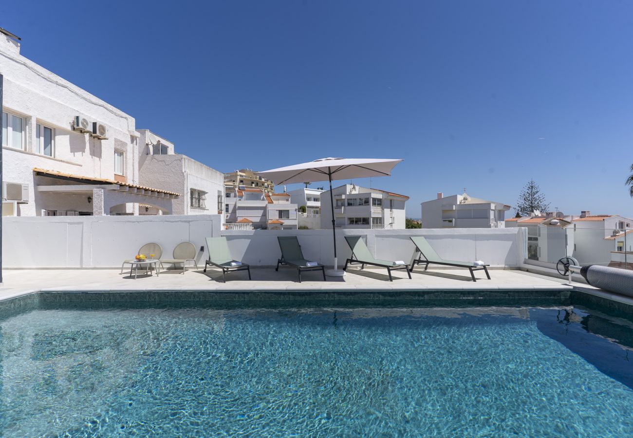 House in Albufeira - #285 Sea View Villa | Jacuzzi & Large Pool 