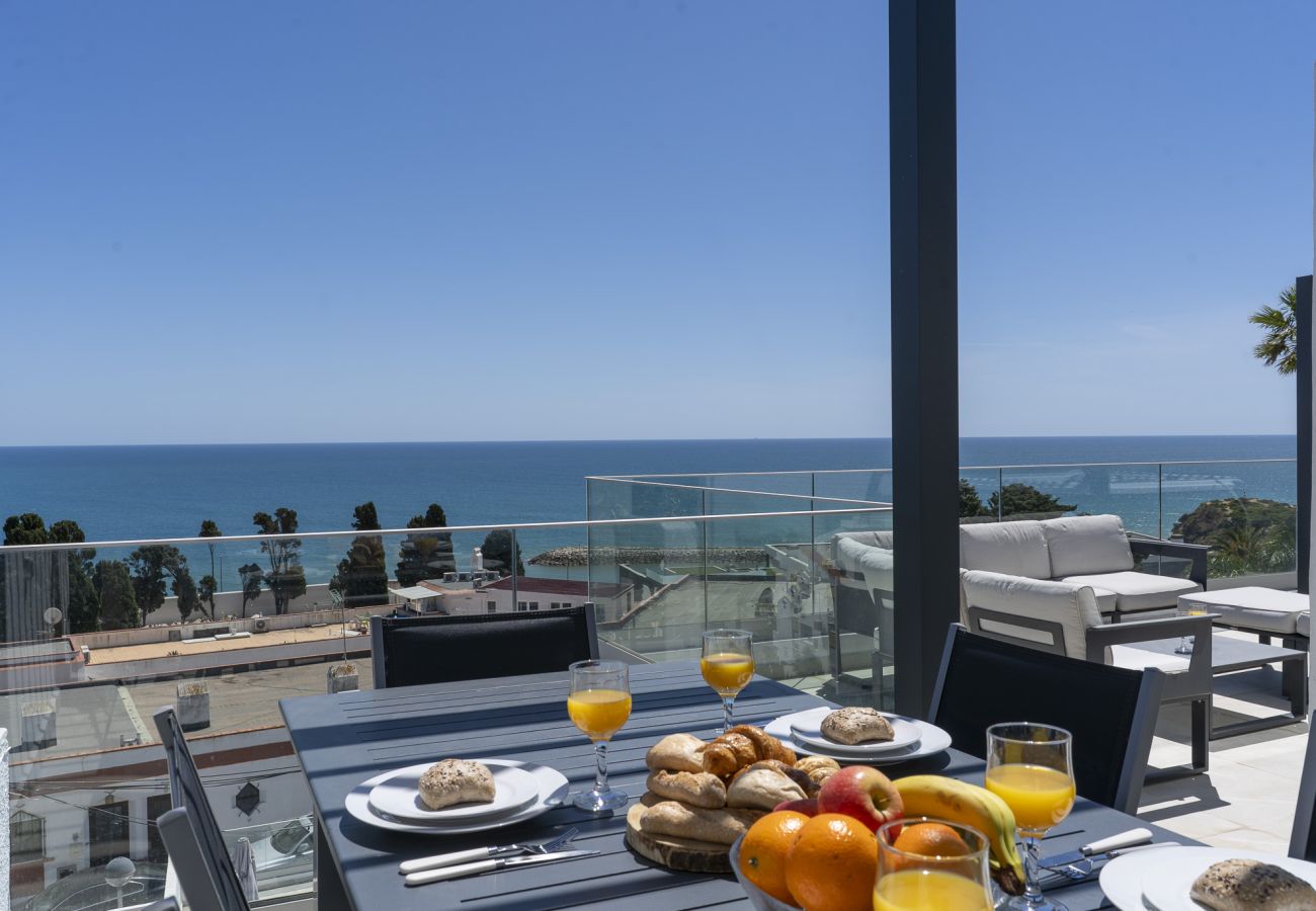 House in Albufeira - #285 Sea View Villa | Jacuzzi & Large Pool 