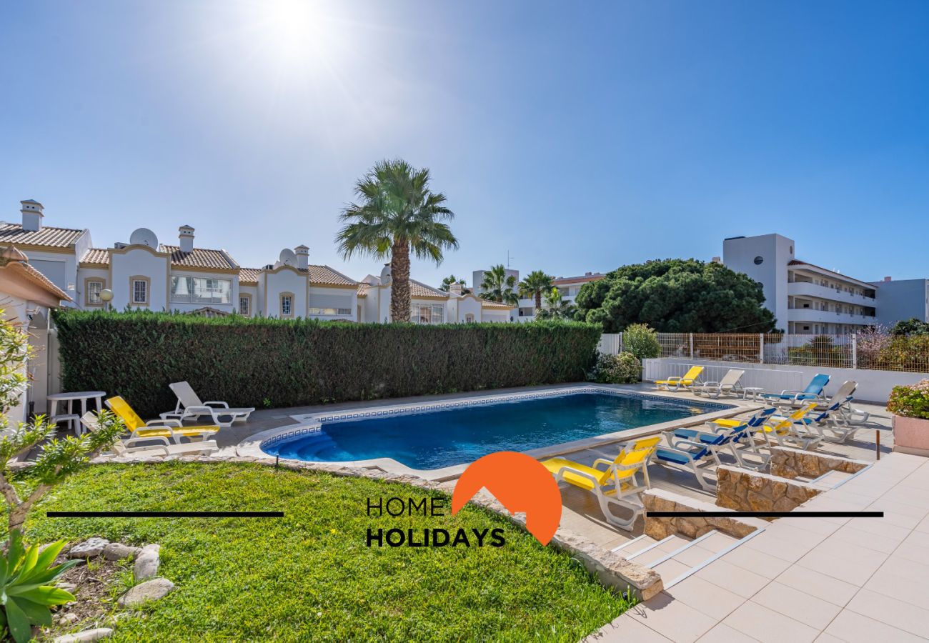 Villa in Albufeira - #288 8BR Villa | Pool & Garden