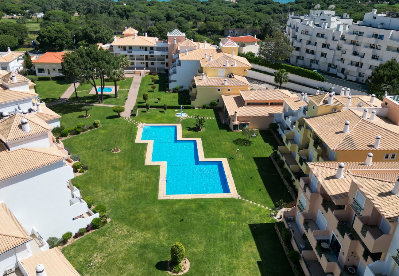 Apartment in Albufeira - #310 Family Apartment | Pool & Beach Nearby