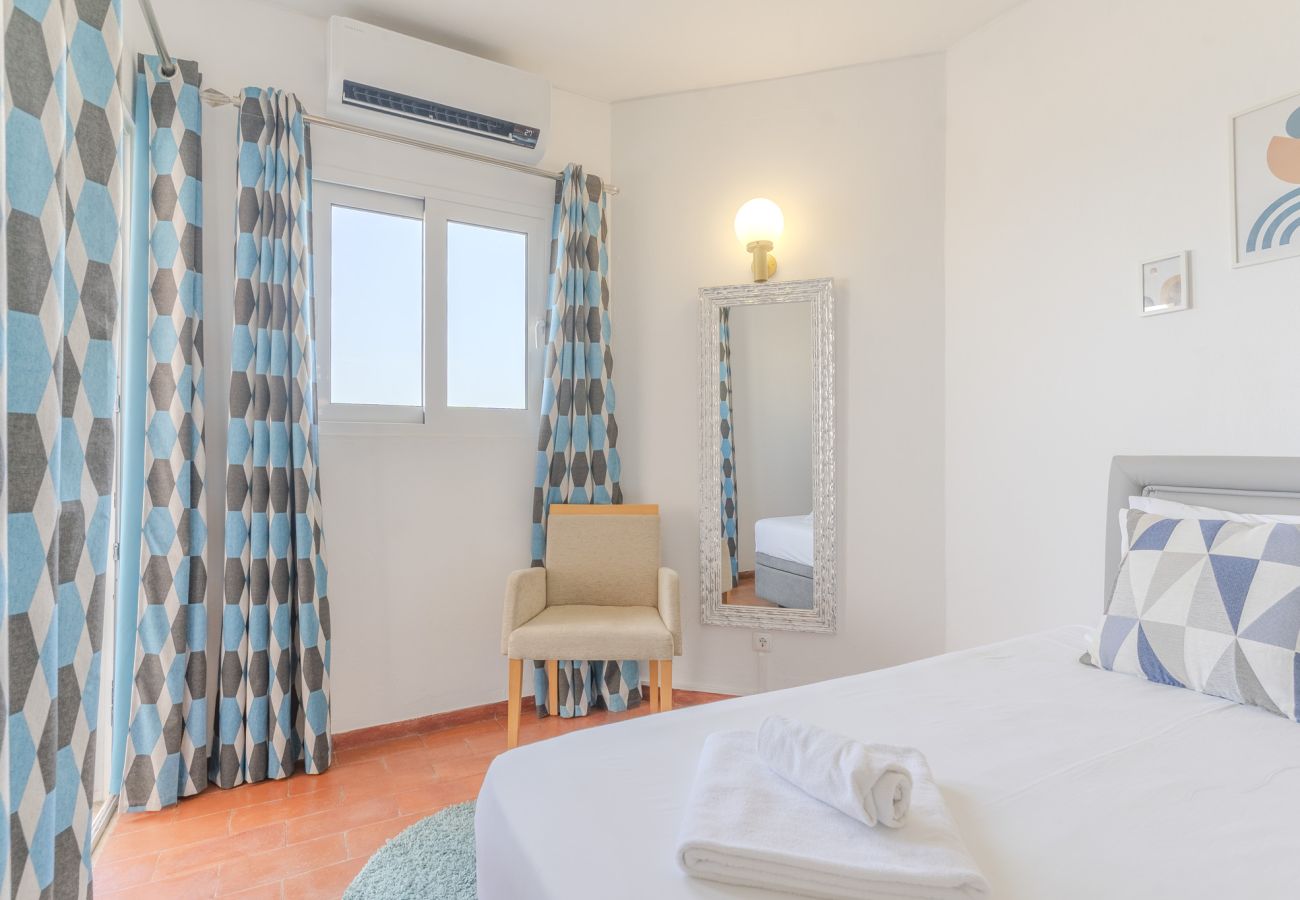 Apartment in Albufeira - #326 Sea View Apartment | Balcony & Relax