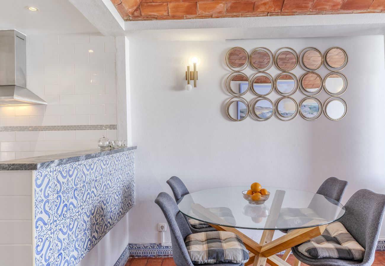 Apartment in Albufeira - #326 Sea View Apartment | Balcony & Relax