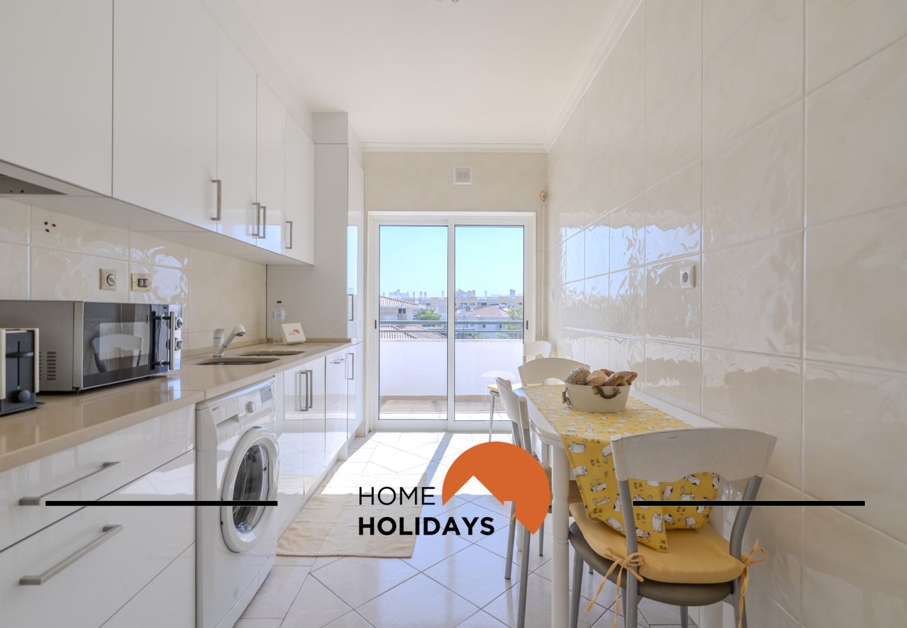 Apartment in Albufeira - #320 Family Flat in Center of the City 