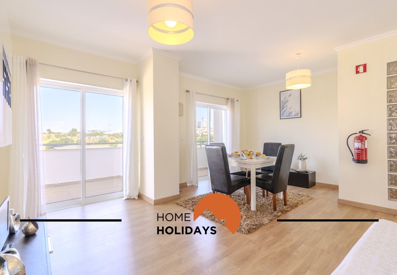 Apartment in Albufeira - #320 Family Flat in Center of the City 