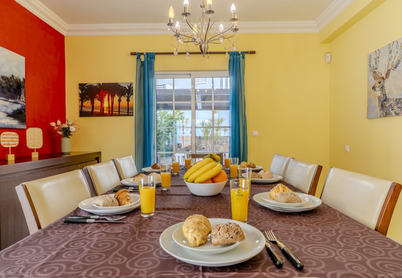 Villa in Albufeira - #343 Villa w/ Pool & Jacuzzi | Luxury Stay