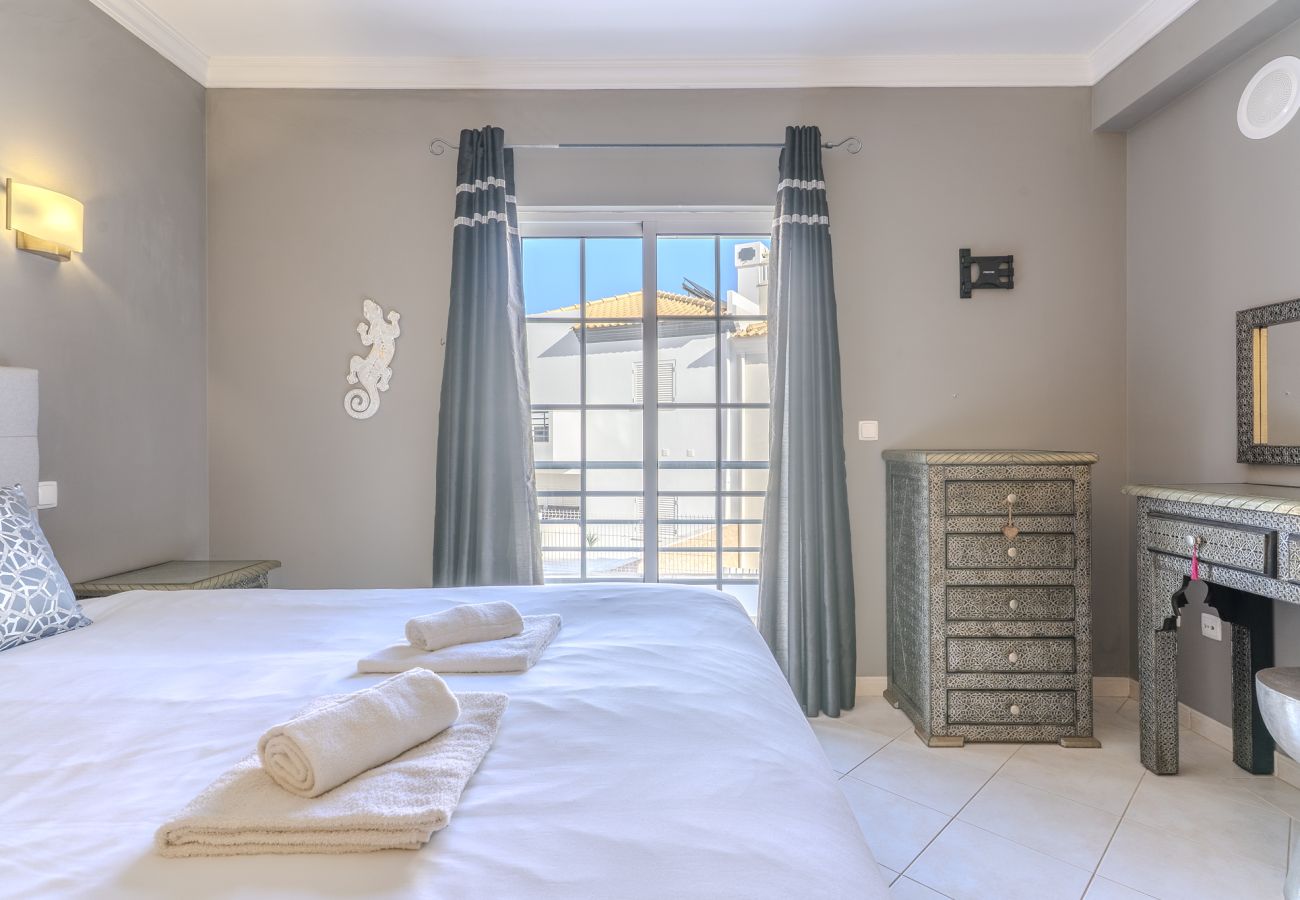 Villa in Albufeira - #343 Villa w/ Pool & Jacuzzi | Luxury Stay