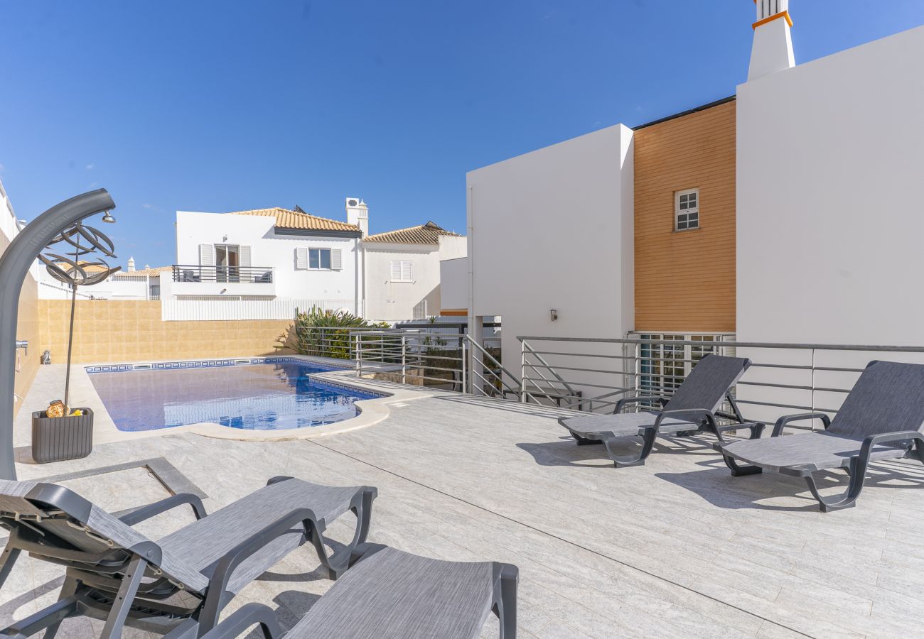 Villa in Albufeira - #343 Villa w/ Pool & Jacuzzi | Luxury Stay