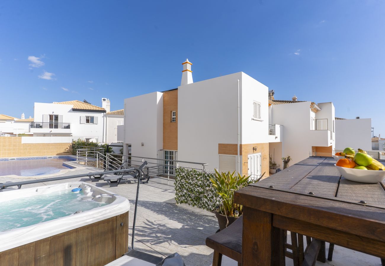 Villa in Albufeira - #343 Villa w/ Pool & Jacuzzi | Luxury Stay