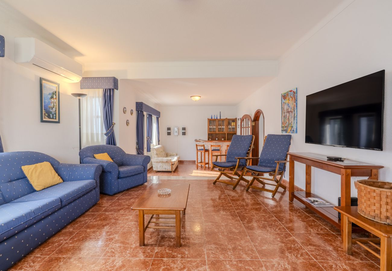 House in Ferreiras - #350 Quiet Retreat for Familys | Relax & Nature
