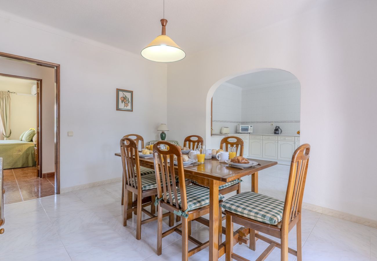House in Ferreiras - #350 Quiet Retreat for Familys | Relax & Nature