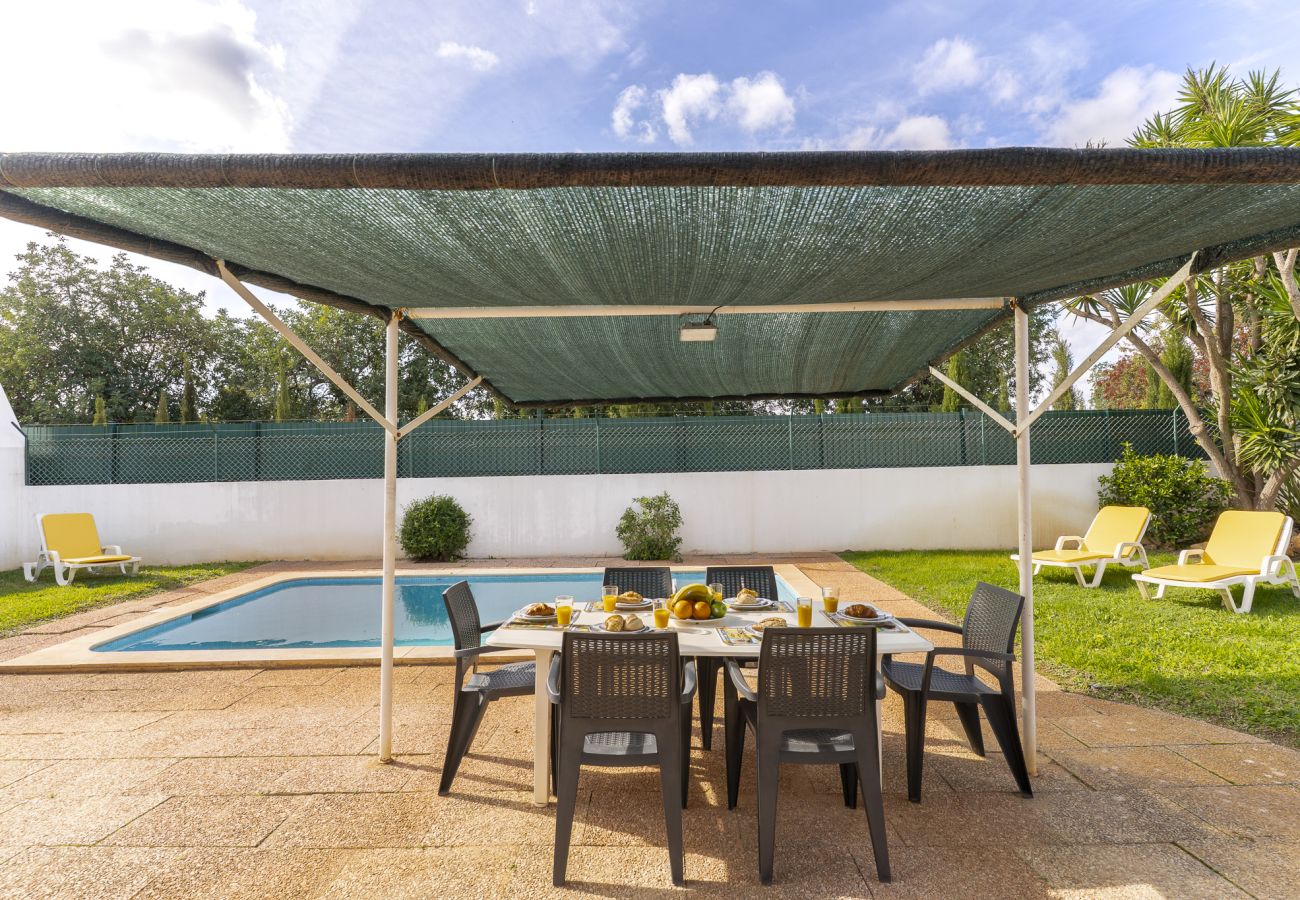 House in Ferreiras - #350 Quiet Retreat for Familys | Relax & Nature