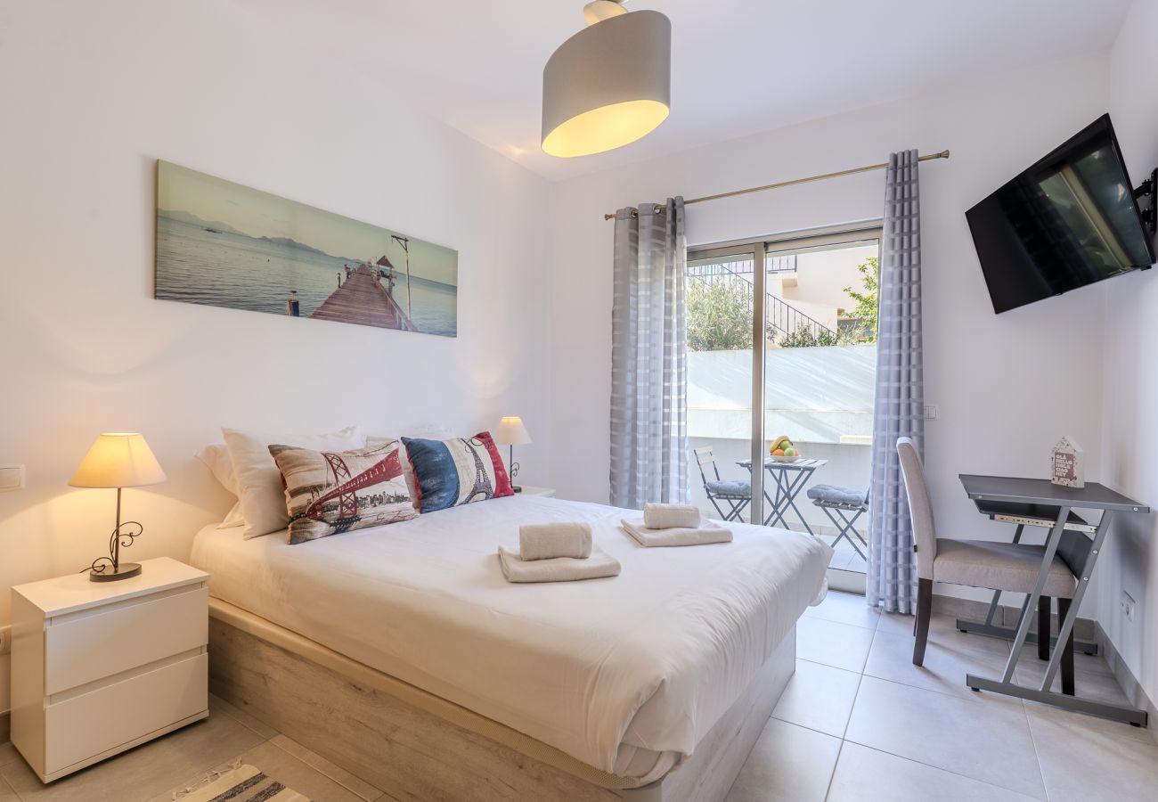 Apartment in Albufeira - #354 Vitismar Apartment | Pool & Relax
