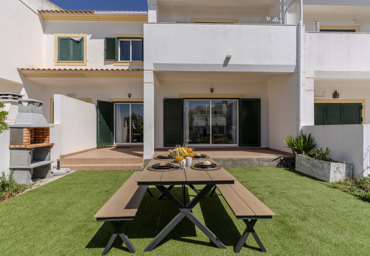 Terraced House in Albufeira - #375 Spacious Townhouse with Pool, BBQ & Parking 
