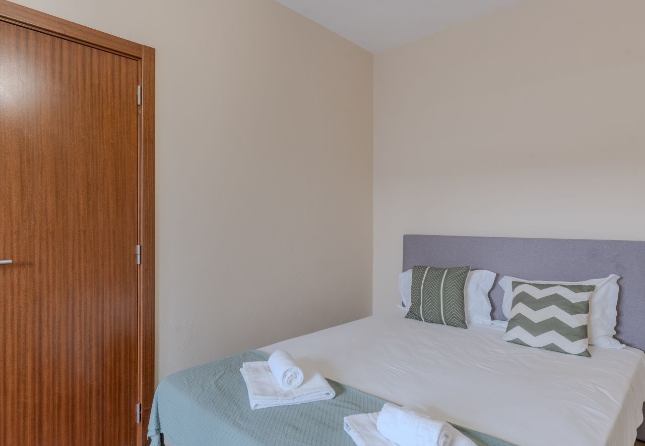 Villa in Albufeira - #395 Sun &  share Pool | V3 in New Town 